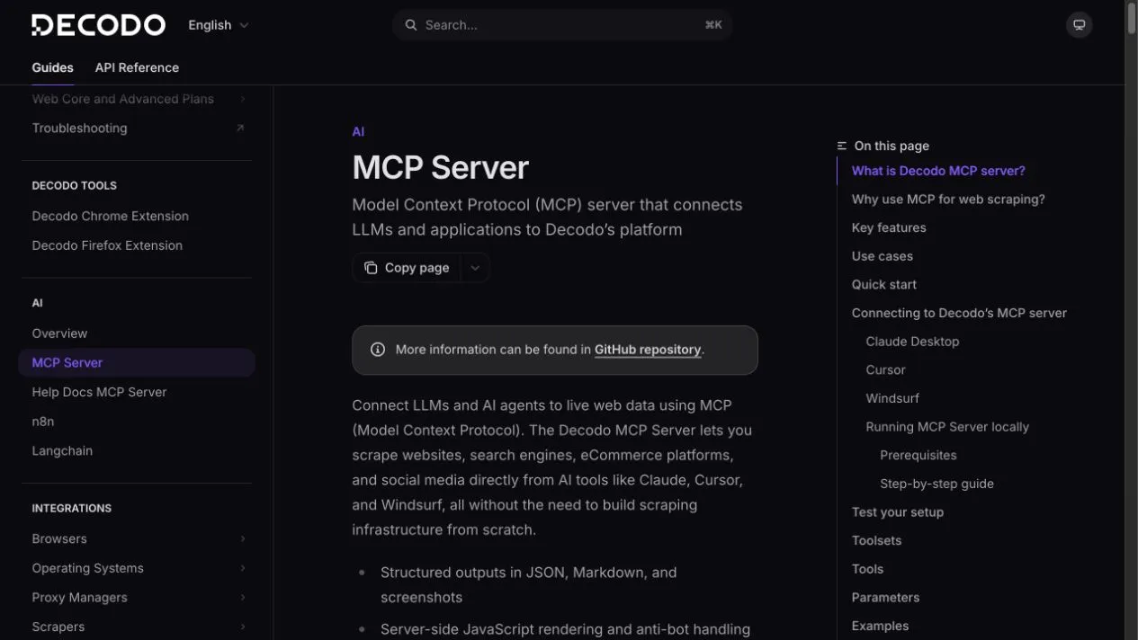 Официальная документация сервера Decodo MCP, показывающая его назначение, поддерживаемые типы данных и навигацию для настройки клиента и наборов инструментов.